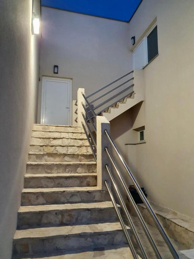 Apartman Petar Ražanac Eksteriør bilde
